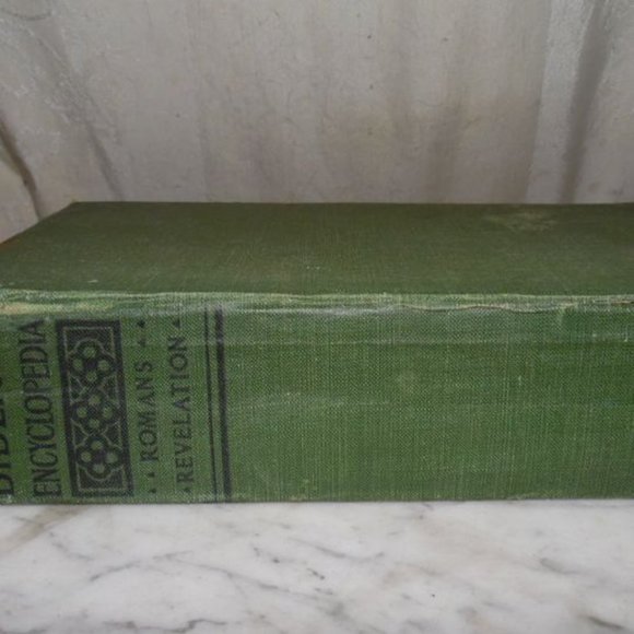 LAST MARKDOWN Antique bible study encyclopedia book - Picture 3 of 3